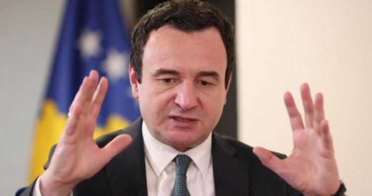 Kryeministri Kurti: Kurti: Policia e Kosovës konfiskoi sot qindra armë dhe municione – operacioni po vazhdon