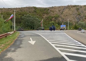 Forcat e KFOR-it nisen për te Manastiri i Banjskës(VIDEO)