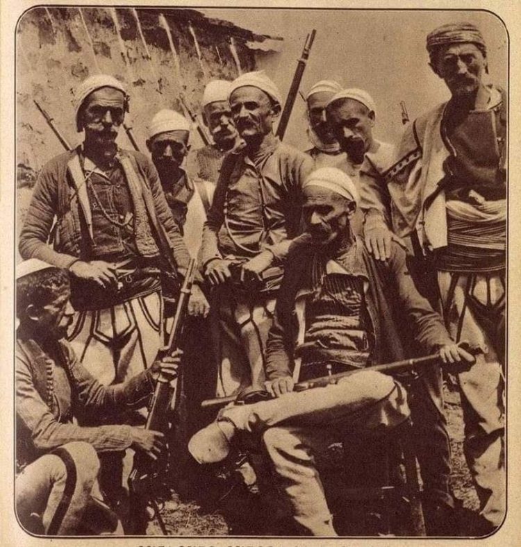 Kur bota nisi të interesohej se “Kush janë shqiptarët?”