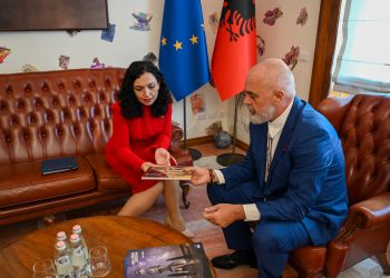 Osmani zhvillon takim me Ramën
