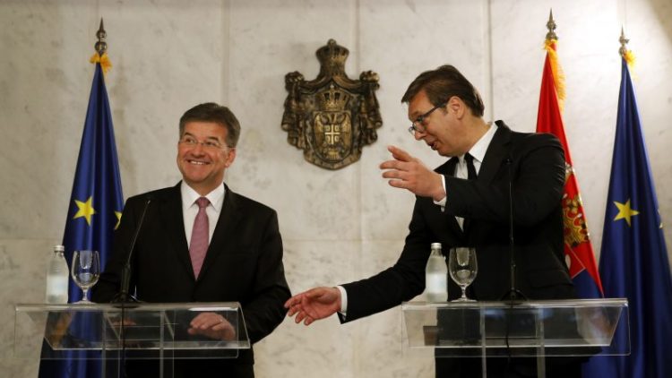 Lajçak: Dënoj fuqishëm sulmin e tmerrshëm kundër Policisë së Kosovës