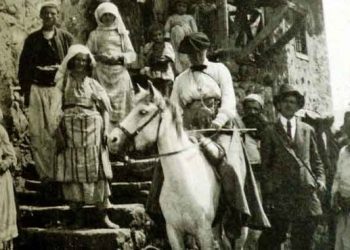 Edith Durham për traditat barbare serbe e malazeze: Gjahu për prerjen e kokave në Ballkan