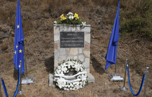 Shefi i EULEX-it kujton zyrtarin lituanez të vrarë 10 vite më parë në veri