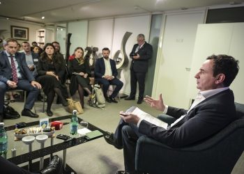 Kurti takoi kandidatë shqiptarë të partive të ndryshme zvicerane