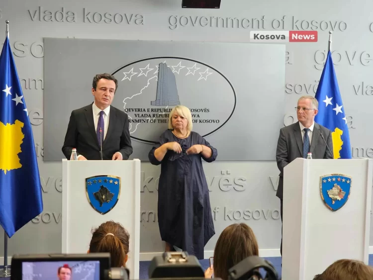 Kryeministri rrëfen prapaskenat e takimeve në Bruksel: Borrelli e Lajçaku ishin në sinkron me Serbinë