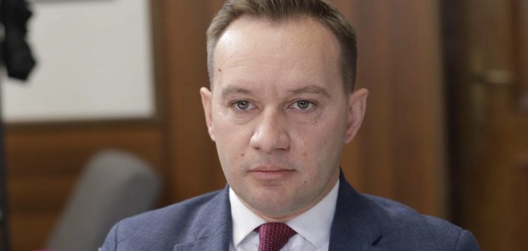 Ndalimi i tre zyrtarëve të Komunës së Prishtinës, Zogaj thotë se është intervistuar nga Policia në cilësinë e dëshmitarit