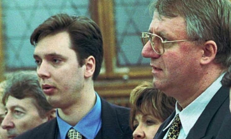 Krim*ineli i luftës, Alksander Vuçiq kërkon bashkimin e serbëve: Na presin kohë të vështira