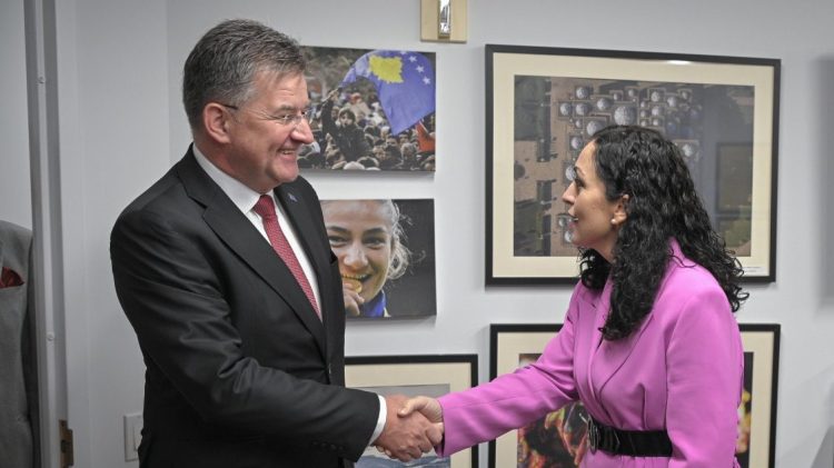 Takimi me presidenten Osmanin, Lajçak: Patëm bisedë të detajuar dhe të dobishme