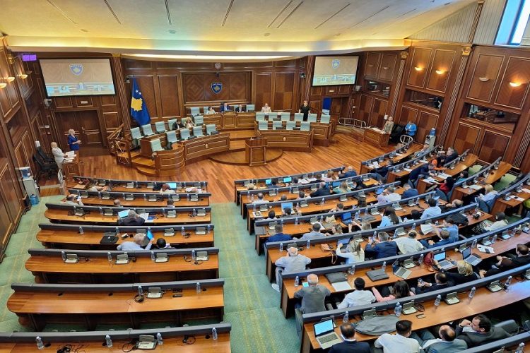 Kuvendi i rikthehet punimeve, njëra prej tyre seancë e jashtëzakonshme