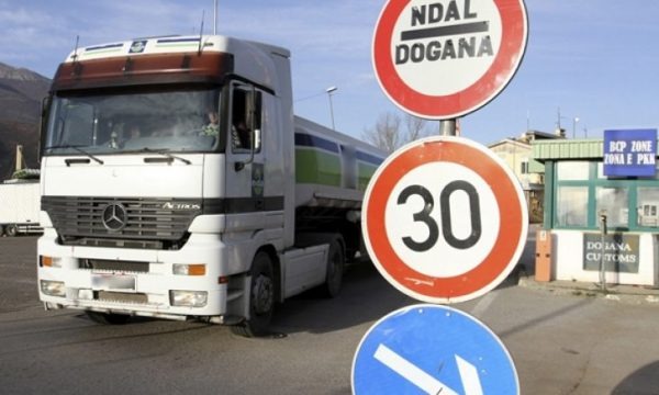 OEK ‘avokon’ për Serbinë: Qeveria të rishqyrtojë masat që kufizojnë importet nga Serbia