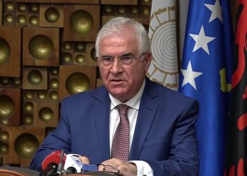 Ksenofon Krisafi, ose një mënyrë brilante si ta duash dhe mbrosh Kosovën