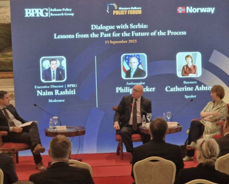 Ish- zyrtari i lartë i ShBA-së, Reeker: Normalizimi Kosovë-Serbi do t’i ofrojë Ballkanit më shumë siguri dhe zhvillim