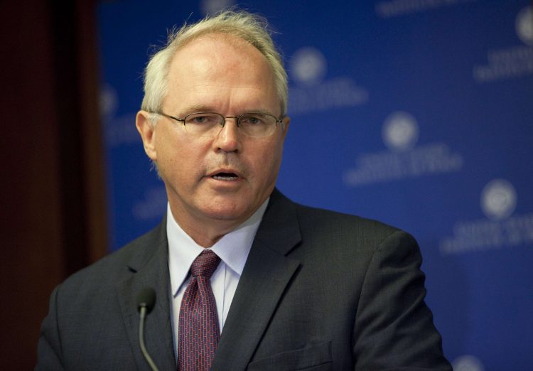 14 shtatori, Hill rikthehet të flasë sërish: Lajçak po punon për zgjidhje që nuk do të imponohen