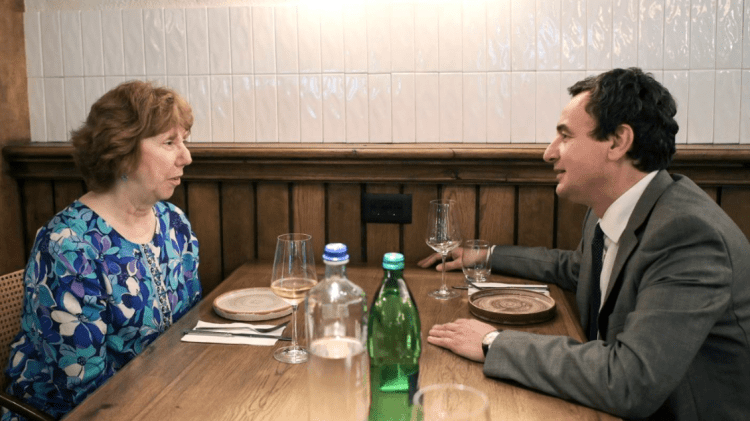 Kurti pati takim me Ashtonin: Biseduan për politikën europiane dhe çështjet rajonale