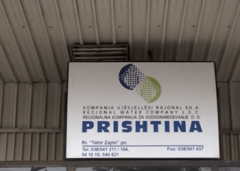 KRU”Prishtina”: Qytetari lidhet ilegalisht me gypat e ujit të fqinjit që jeton në Angli