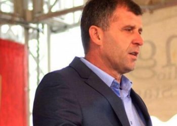 Specialja ia konfiskon telefonin edhe vëllait të heroit Hakif Zejnullahut