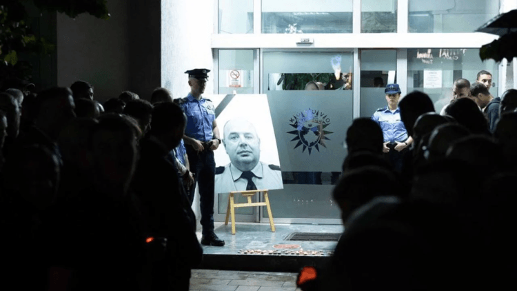 MPB dhe Policia organizojnë mbledhje komemorative për rënien heroike në detyrë të policit Afrim Bunjaku