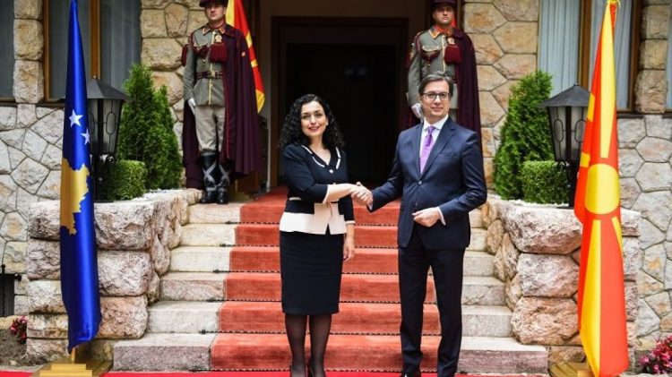 Osmani në Shkup, merr pjesë në takimin me liderët e Ballkanit Perëndimor