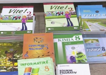 Prishtinë: Nga e Hëna nis shpërndarja e 155 pakove me material shkollor/didaktik për nxënësit e komuniteteve Rom, Ashkalinj dhe Egjiptian