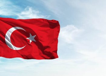 Turqia dënon sulmin në veri