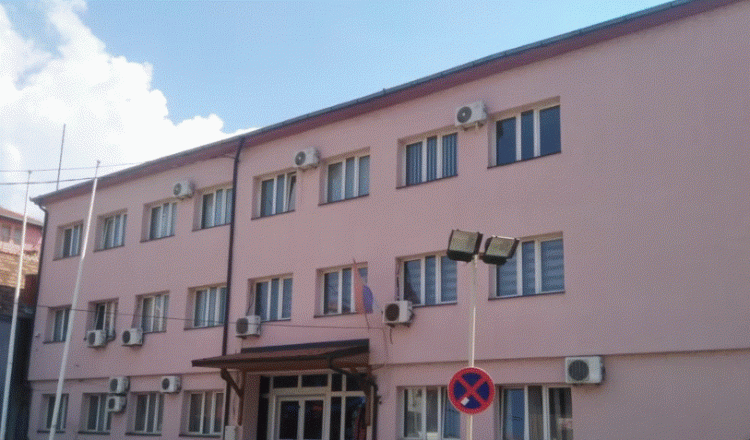 Lista Serbe: Institucionet serbe nuk do të largohen nga zyrat në Mitrovicë të Veriut