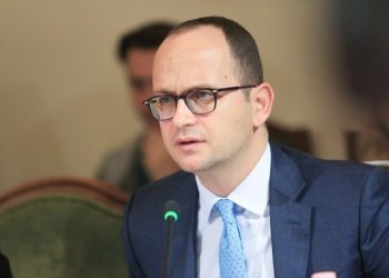 Bushati: Shqipëria me rezolutë duhet ta dënojë sulmin terrorist në Banjskë