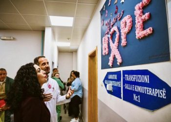 Presidentja të prekurave me kancer të gjirit: Forca juaj, frymëzim për të gjithë ne!