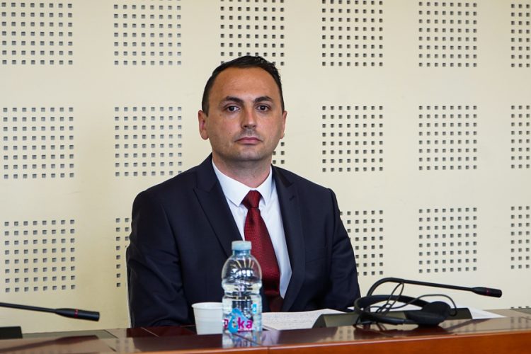 Drejtori i AKI-së sot raporton në komisionin për Mbikëqyrjen e këtij institucioni