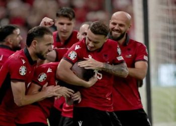 Shqipëria e shënon edhe golin e tretë