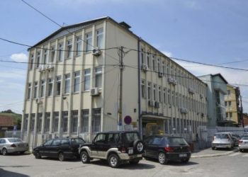 Paraburgim pronarit të lokalit ku dyshohet se u helmuan mbi 200 qytetarë