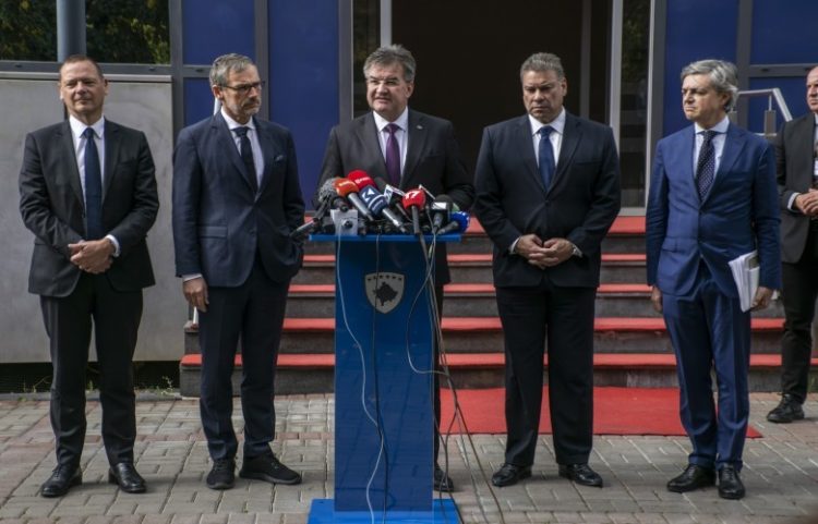 Lajçak: Kosova dhe Serbia kanë hyrë në marrëveshje për normalizim