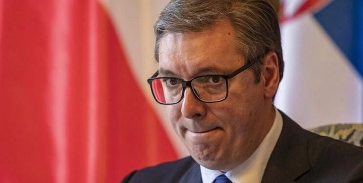 Neofash*asti Vuçiç kundër SHBA: Fushatë gënjeshtrash ndaj vendit tim