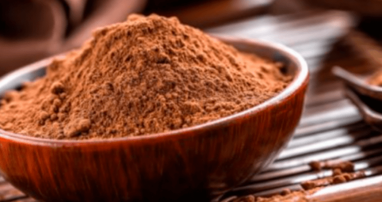 Pse duhet të filloni të pini kakao në vend të kafesë?