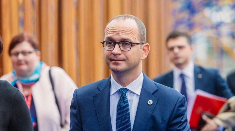 Bushati: Sulmi terr*rist i 24 shtatorit, këmbanë e fortë alarmi – në Shqipëri të ketë unitet politik për Kosovën