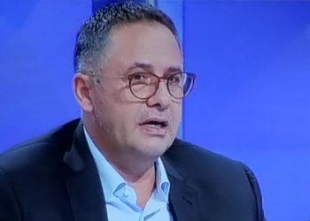 Njeriu më i pasur në Shqipëri merret disa orë në pyetje nga SPAK-ut?