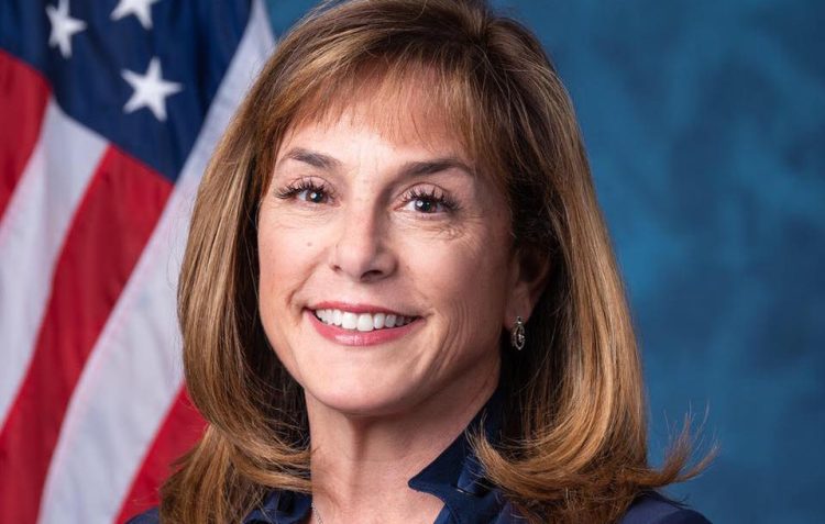 Apelon kongresistja amerikane: SHBA-ja duhet të qëndrojë pranë Kosovës