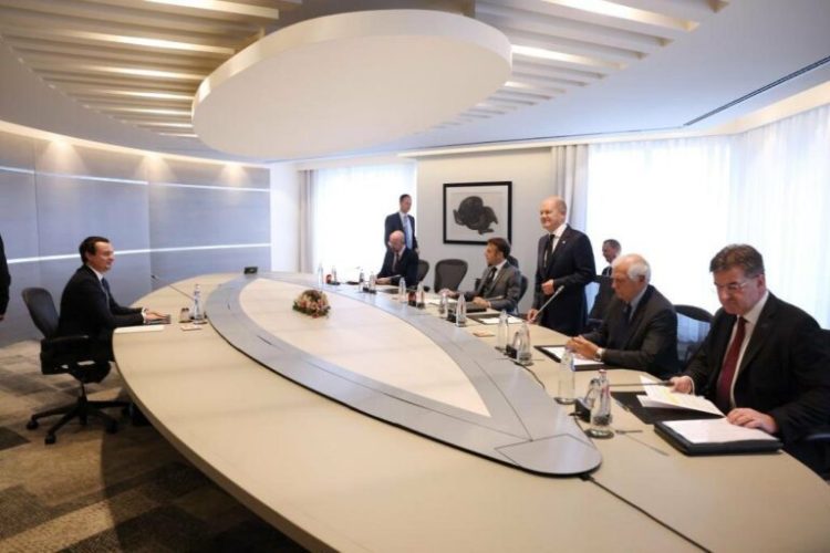 Michel: De-përshkallëzimi dhe normalizimi i marrëdhënieve mes Beogradit dhe Prishtinës është thelbësor