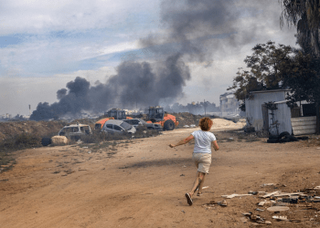 Shpallet zyrtarisht gjendje lufte në Izrael pas sulmeve të Hamasit