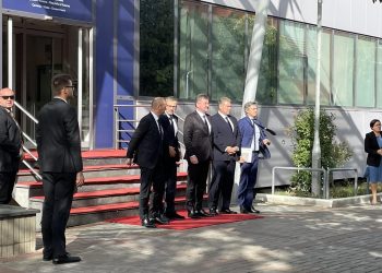 “Pesëshja e Madhe” arrin në Qeverinë e Kosovës