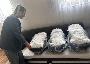 Lindin trinjakë në një familje në Rahovec, komuna shpërblen prindërit me 1000 euro