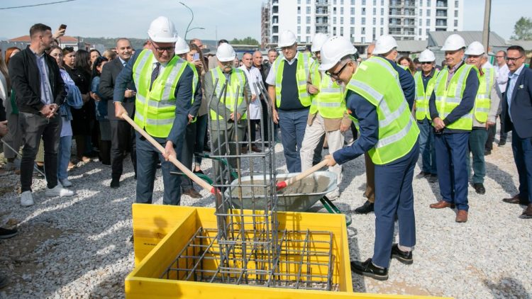 Filloi ndërtimi i objektit të ri të QKMF-së në Ferizaj