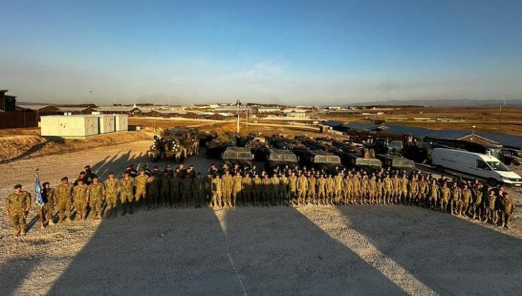 Me kërkesë të NATO-s, 130 ushtarë rumunë zbarkojnë në Kosovë
