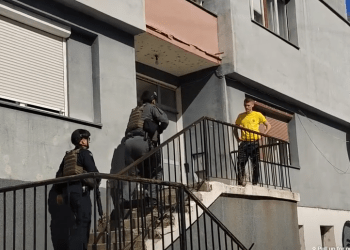 Aksioni i policisë në veri: Gjenden mjete shpërthyese në një bodrum