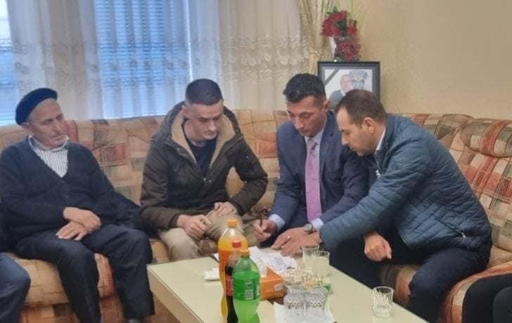 Familjes së Afrim Bunjaku i dhurohet donacion në vlerë prej 9200 dollarë