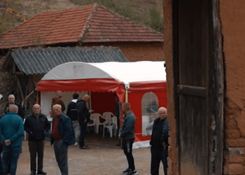 Vdiqën aksidentalisht në tunelin e Kalimashit: Sot varrosën dy vëllezërit nga Gjilani