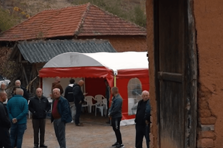 Vdiqën aksidentalisht në tunelin e Kalimashit: Sot varrosën dy vëllezërit nga Gjilani