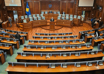 Dështoi seanca e Kuvendit për Rezolutën, mungoi shumica