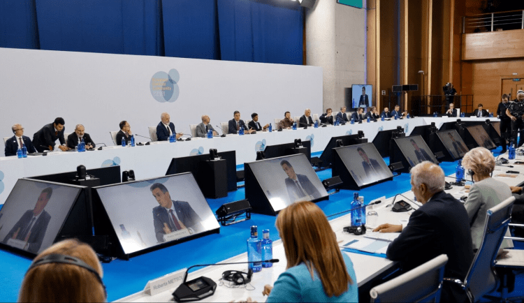 Liderët e BE-së diskutojnë për zgjerimin dhe situatën në Kosovë
