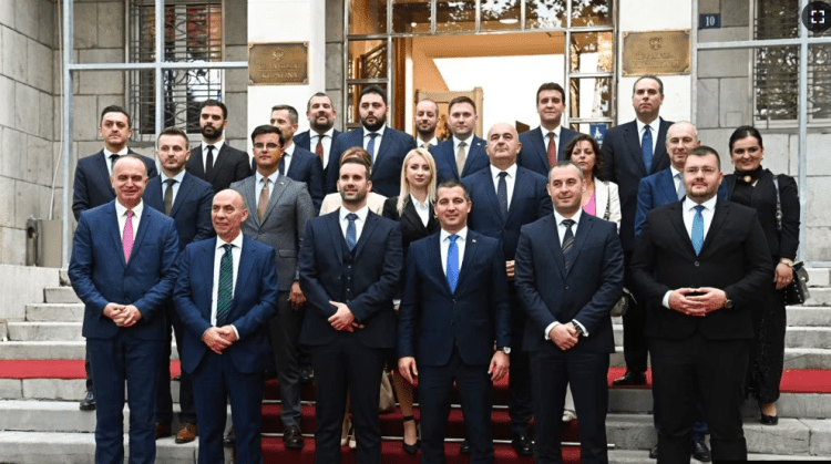 Zgjidhet Qeveria e re e Malit të Zi