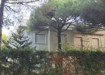 TCH: Sekuestrohet vila e Sali Berishës në gjirin e lalzit